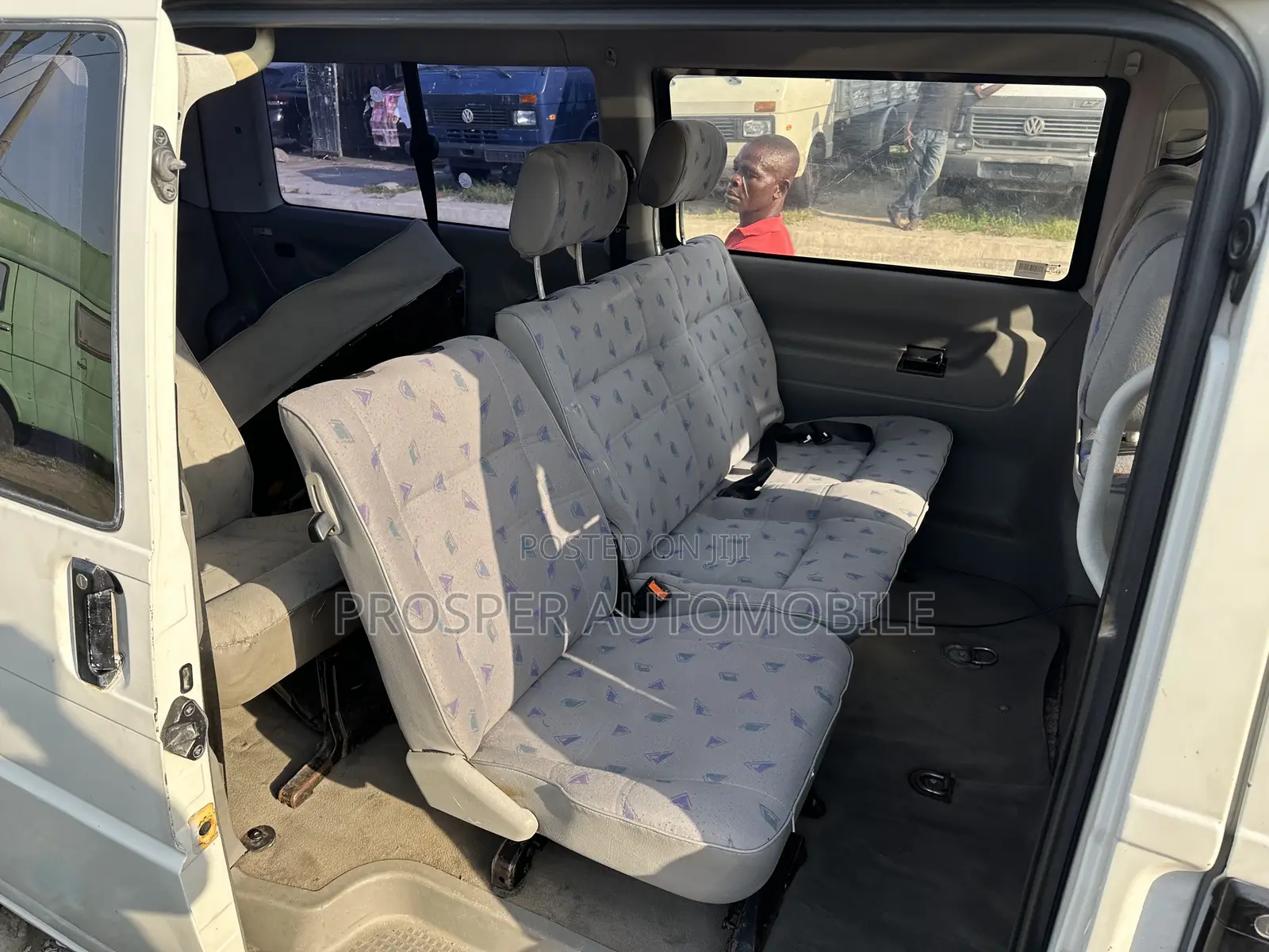 Volkswagen Transporter 2006 White