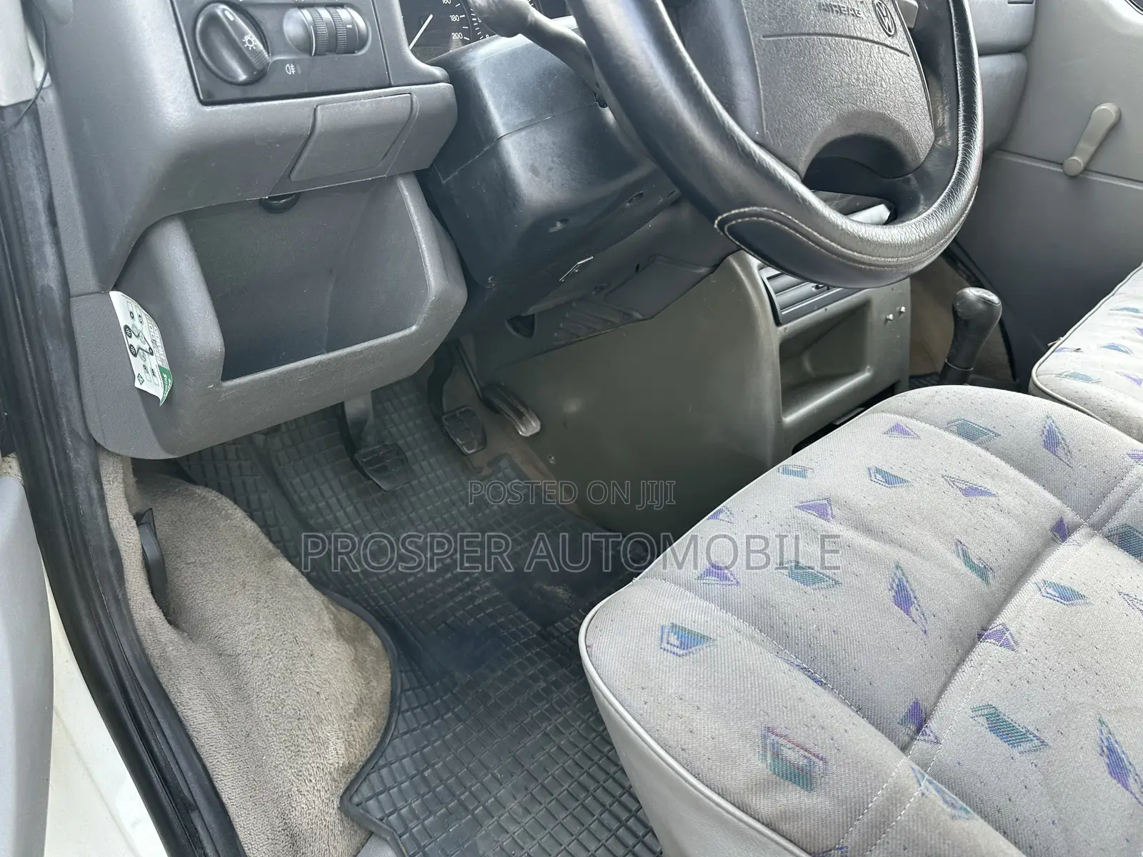 Volkswagen Transporter 2006 White