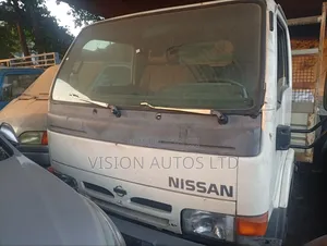 Nissan Cabster Van