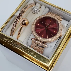 Michael Kors (Mk) Ice Head Set Chain Watch for Women's