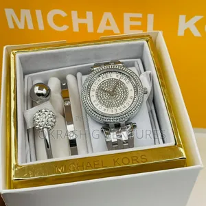 Michael Kors (Mk) Ice Head Set Silver Chain Watch for Women's