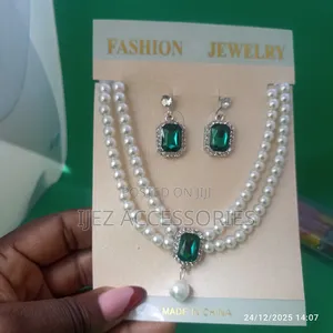 Ijez Pearl Necklaces