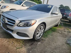 Mercedes-Benz C300 Base 4Matic Sedan AWD (2.0L 4cyl 7A) 2017 Silver