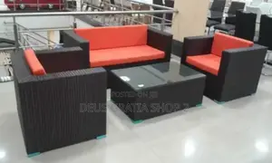 4 Seaters Rattan Sofa and Table for Outdoor