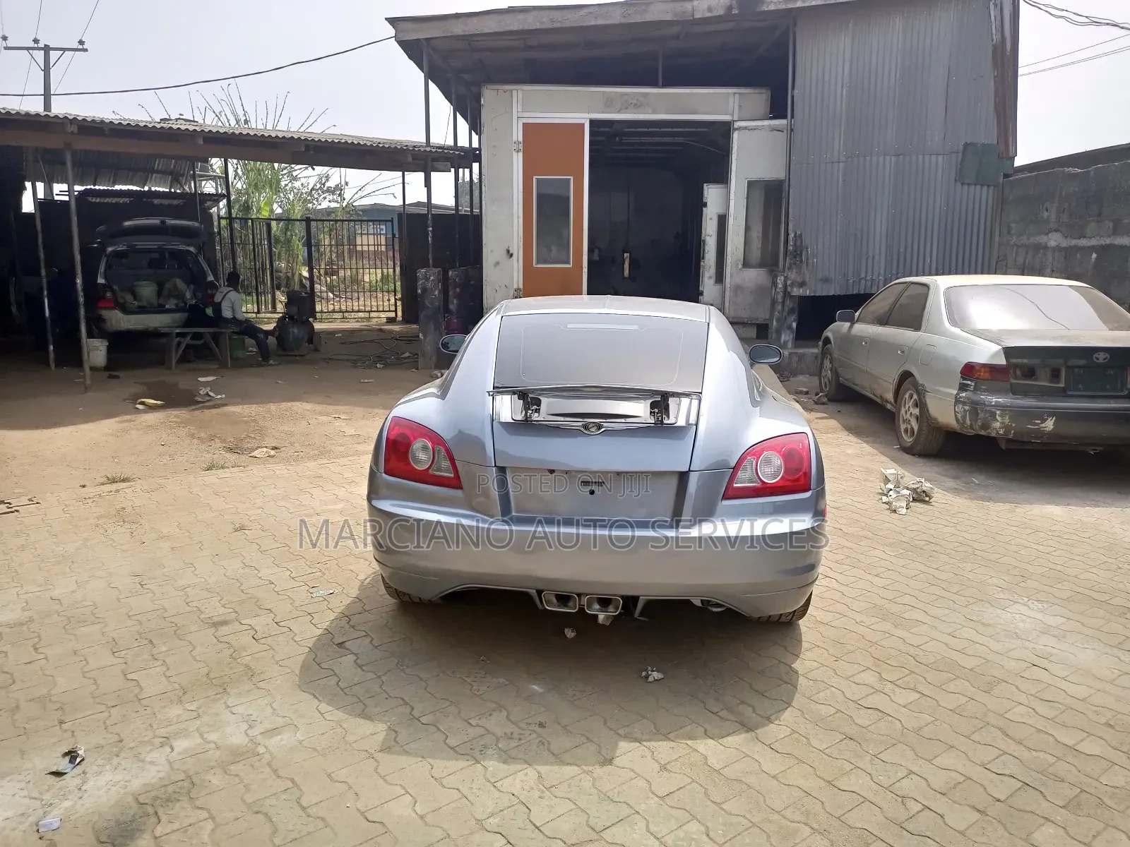 Car Baking/ Oven , Panel Beating and Autobase Spraying