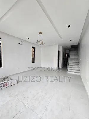 4bdrm Duplex in Ikota Gra for sale