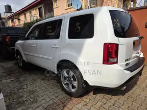 Honda Pilot EX-L 4dr SUV 4WD w/Navigation (3.5L 6cyl 5A) 2014 White