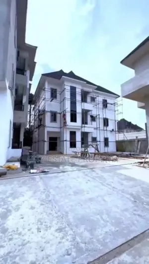 2bdrm Block of Flats in City Estate, Port-Harcourt for rent
