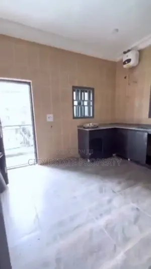 2bdrm Block of Flats in City Estate, Port-Harcourt for rent