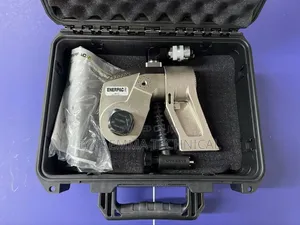 Enerpac S6000x Square Drive Hydraulic Torque Wrench 8338 Nm 1 1/2 In.