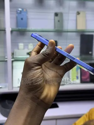 Apple iPhone 16 128 GB Blue