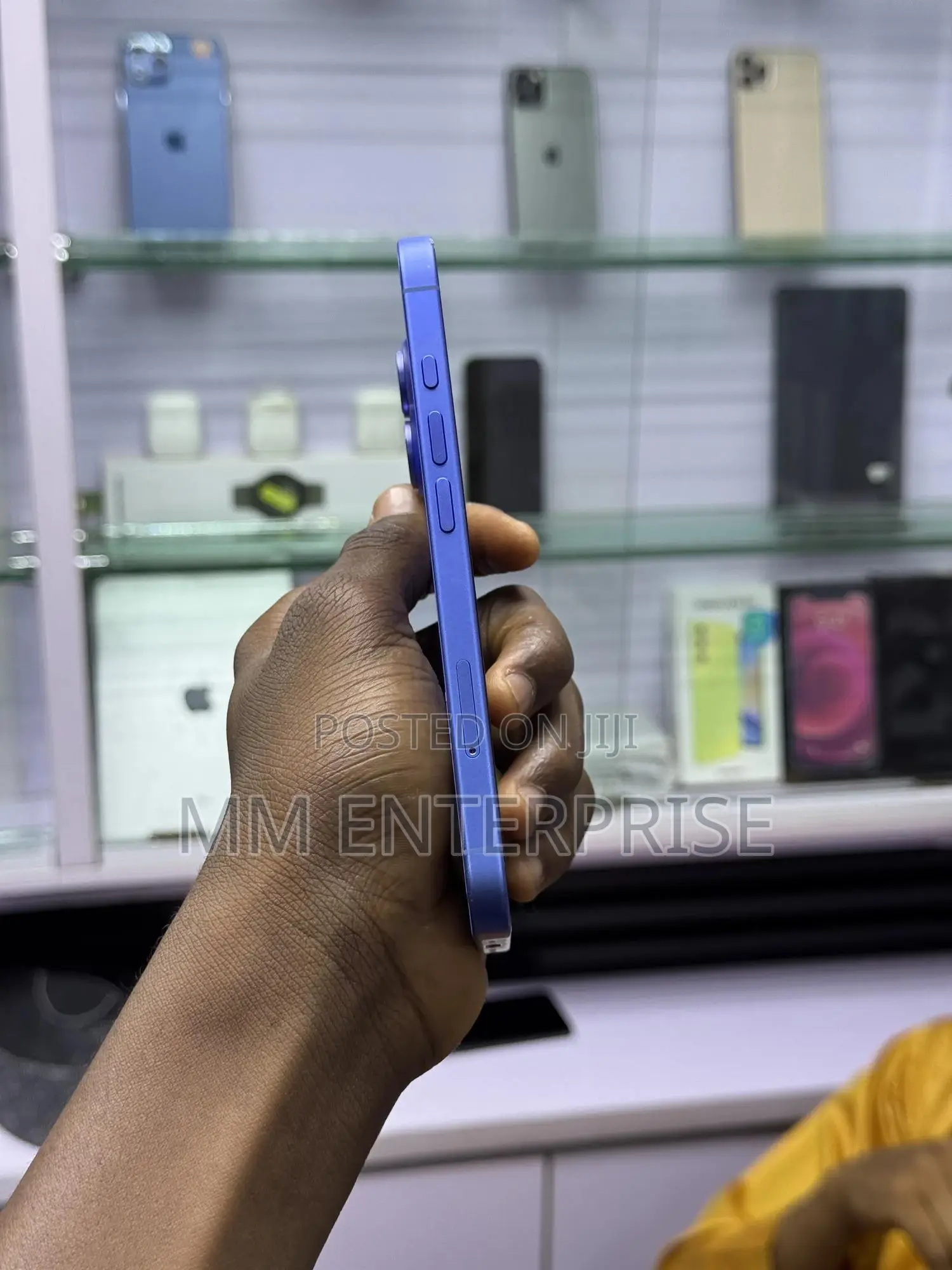 Apple iPhone 16 128 GB Blue