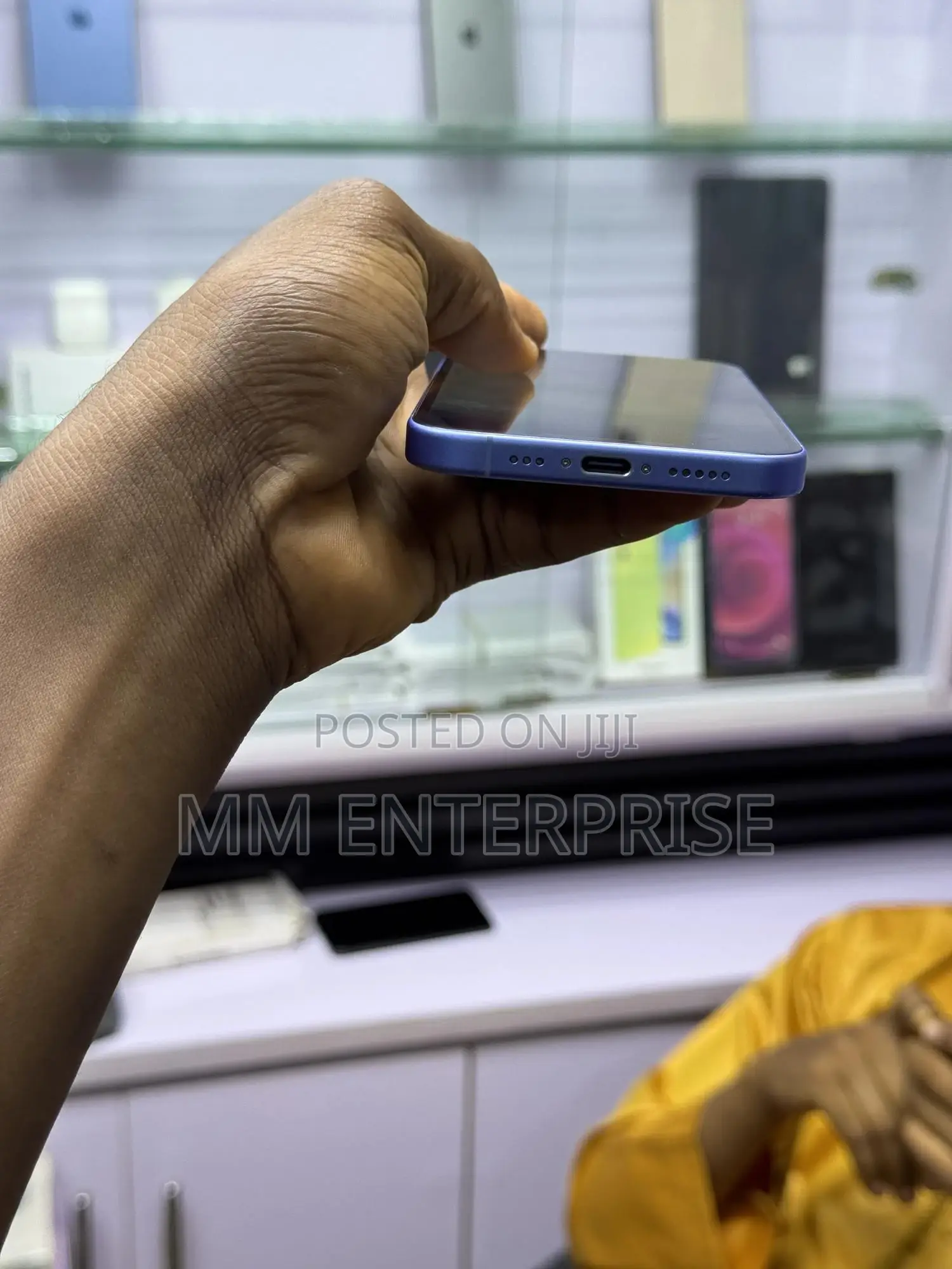 Apple iPhone 16 128 GB Blue