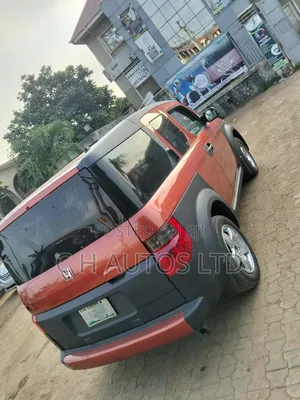 Honda Element LX Automatic 2005 Orange