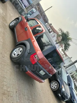 Honda Element LX Automatic 2005 Orange