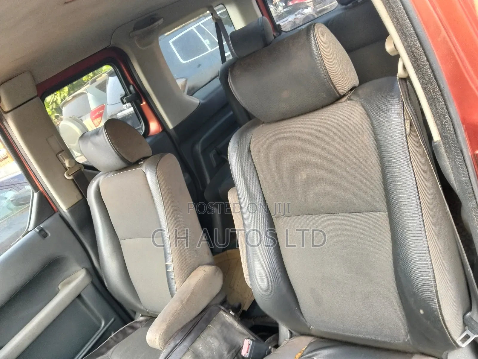 Honda Element LX Automatic 2005 Orange