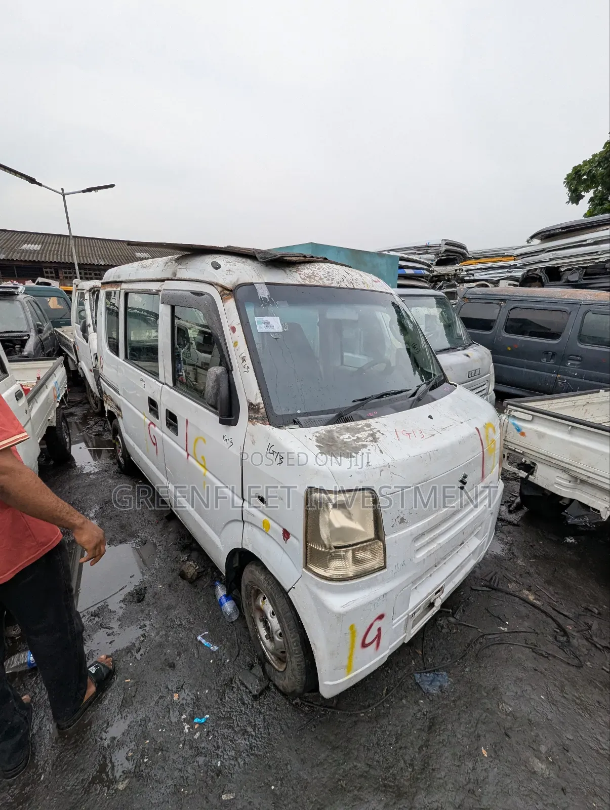 Suzuki APV Minibus 2012 White