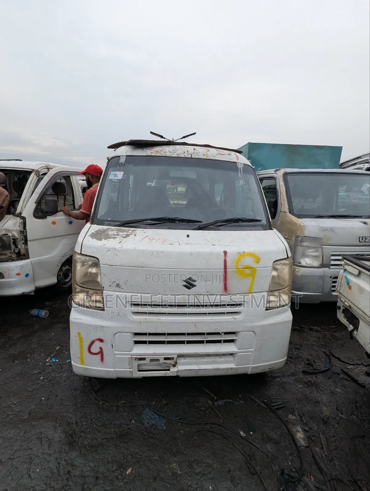 Suzuki APV Minibus 2012 White