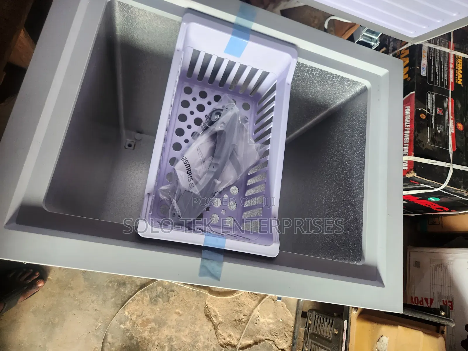 Snowsea Freezer