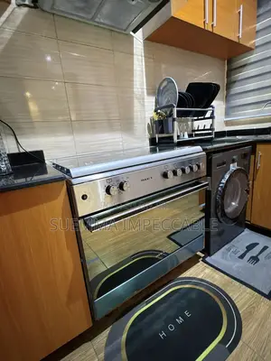 Spacious 2 Bedroom Apartment - Shortlet