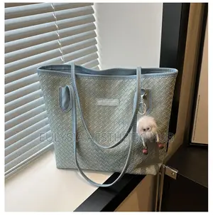 Trendy Tote Bag