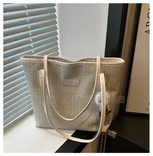 Trendy Tote Bag