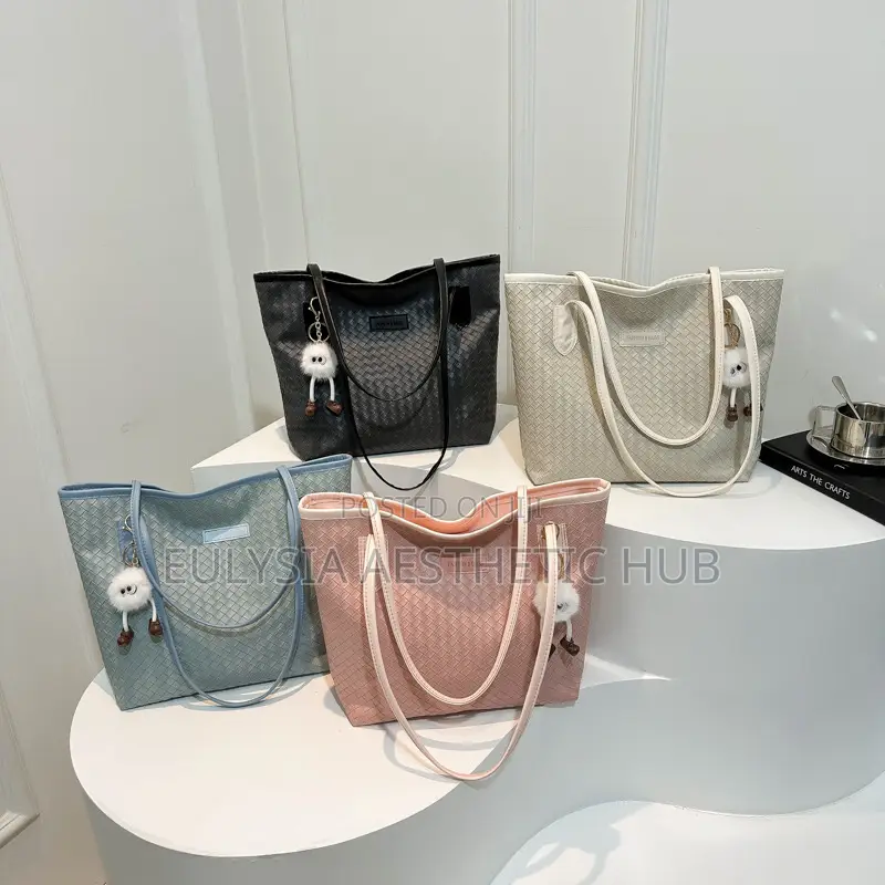 Trendy Tote Bag