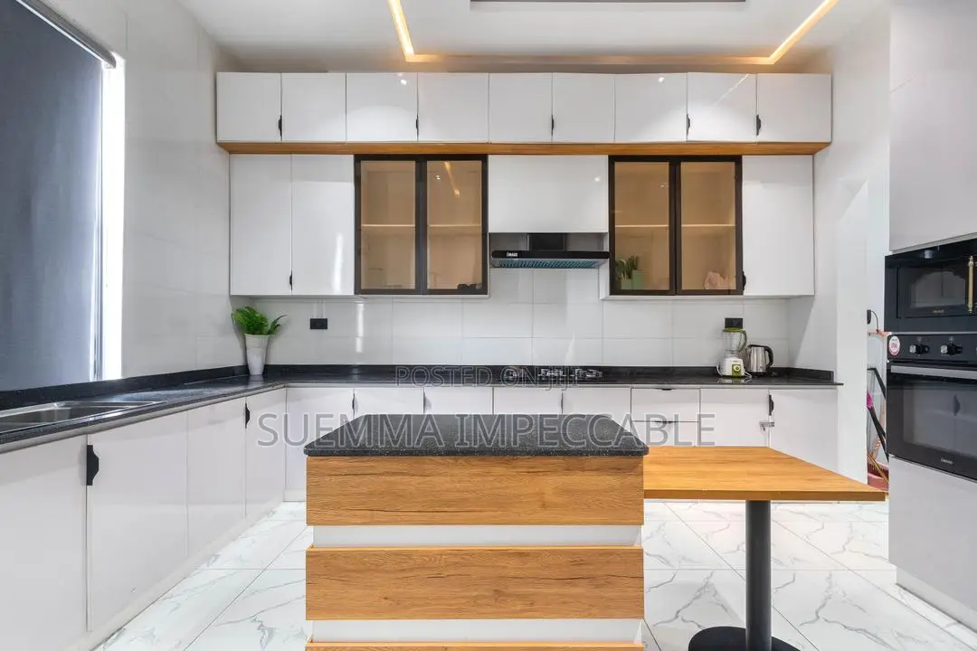 Brand New 2 Bedroom Shortlet