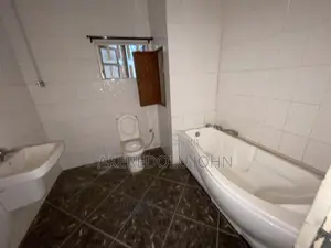 4bdrm Townhouse / Terrace in Wuse 2 for rent