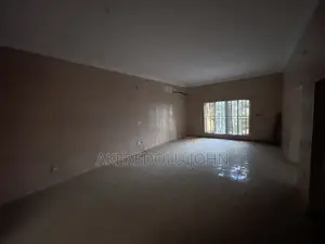 4bdrm Townhouse / Terrace in Wuse 2 for rent