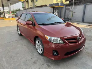 Toyota Corolla 2013 Red