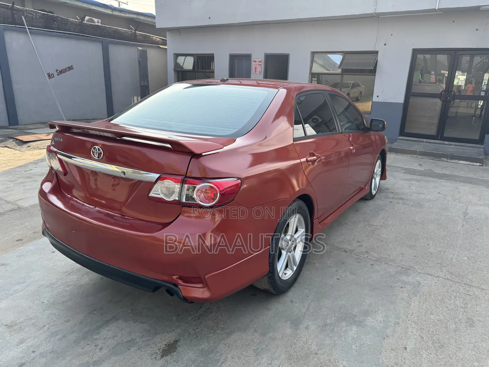 Toyota Corolla 2013 Red