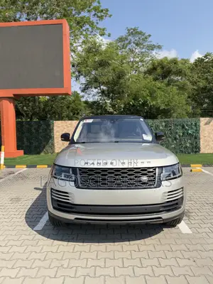 Land Rover Range Rover Vogue 2020 Gold