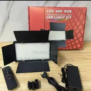Led U600+ RGB Adjustable Led Video Light