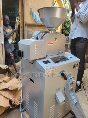 Combine Rice Husker and Whitener Rice Milling Machines