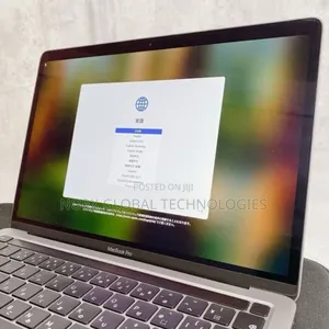 Laptop Apple MacBook Pro 2020 16GB Apple M1 SSD 512GB