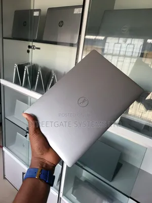 Laptop Dell Latitude 5310 16GB Intel Core i5 SSD 256GB