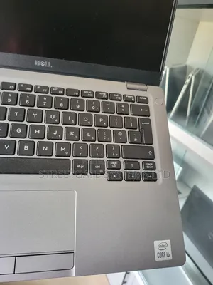 Laptop Dell Latitude 5310 16GB Intel Core i5 SSD 256GB