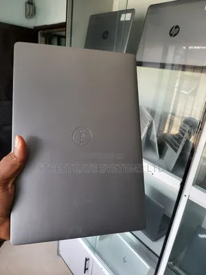 Laptop Dell Latitude 5310 16GB Intel Core i5 SSD 256GB
