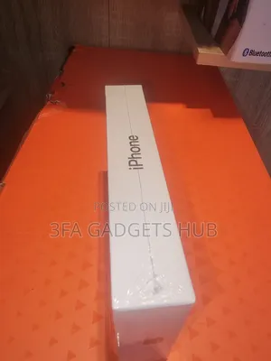 New Apple iPhone 15 Pro 256 GB Black
