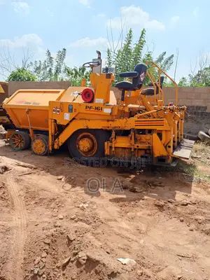 Foreign Used Blaw-Knox Pf161 Asphalt Paver