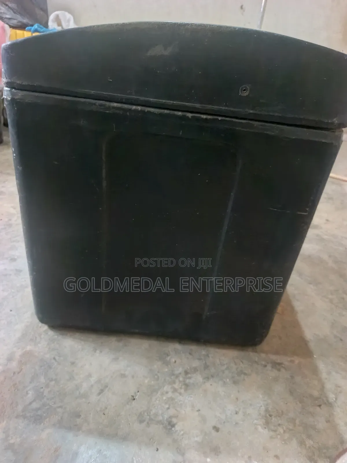 Dispatch Box