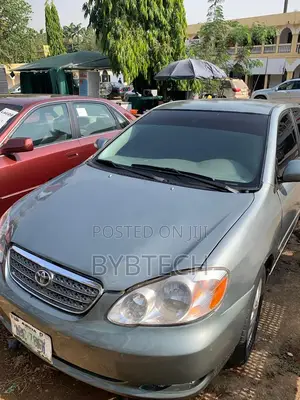 Toyota Corolla 2004 Silver