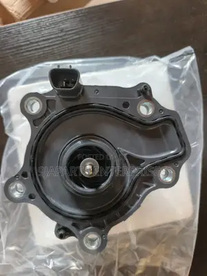 Genuine Toyota C-hr 1.8l Hybrid 2016 - 2024 Electric Water Pump