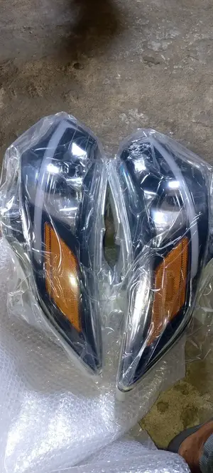 Set Of Upgrading Head Lamp For Toyota Camry 2013
