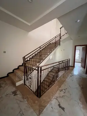 5bdrm Duplex in Kado for rent