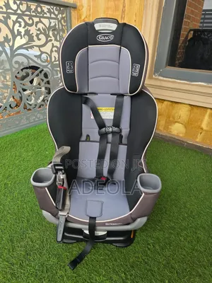 Foreign Used Graco Extend to Fit Baby Carseat 0 to 10yrs