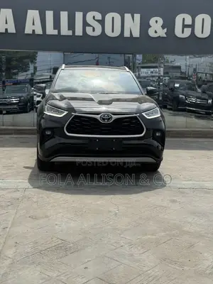 Toyota Highlander XSE AWD 2024 Black