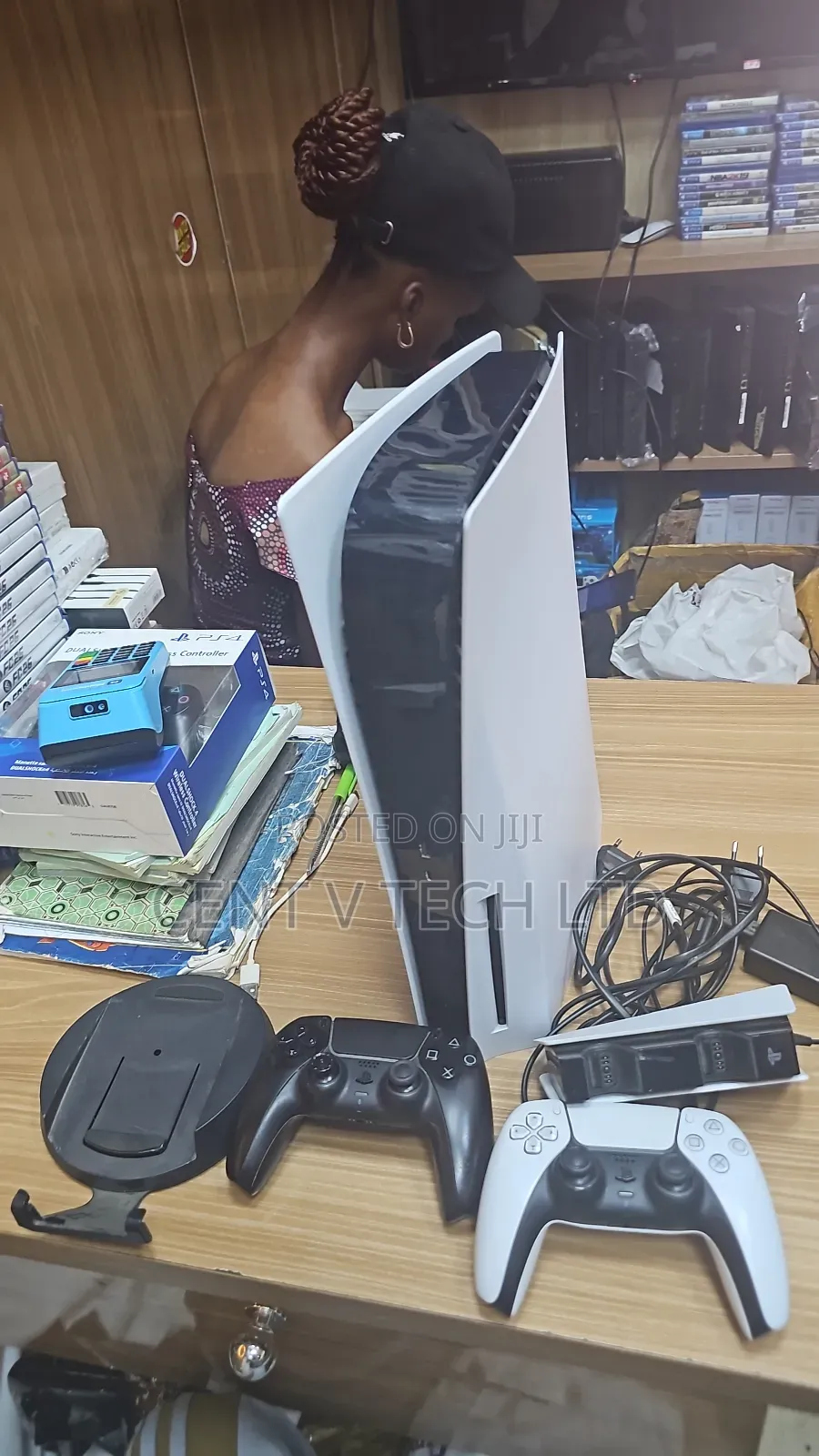 Playstations 5 Fat With 4 Games Installed