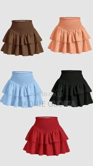 Bum Short And Gown
